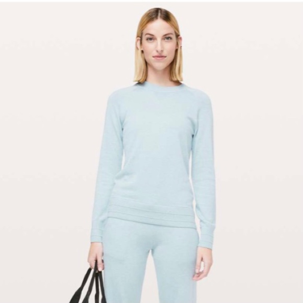 Lululemon Cashlu Crewneck Apres Your Way Knit Sweater Heather Starlight Size 8